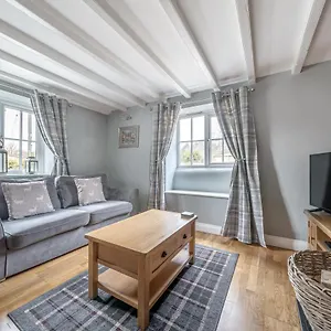  Holiday home Host & - Great Habton United Kingdom